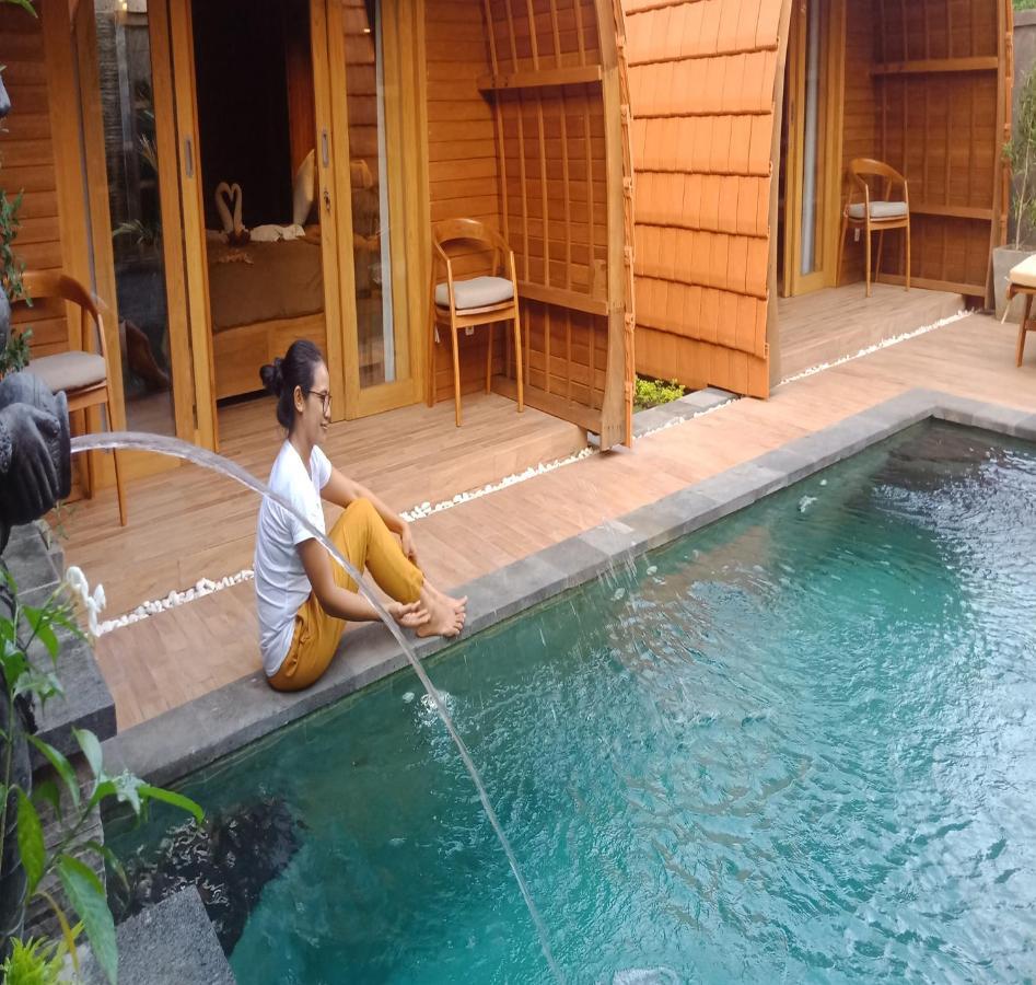 Villa Lumbung Amertha Sari Lovina Esterno foto